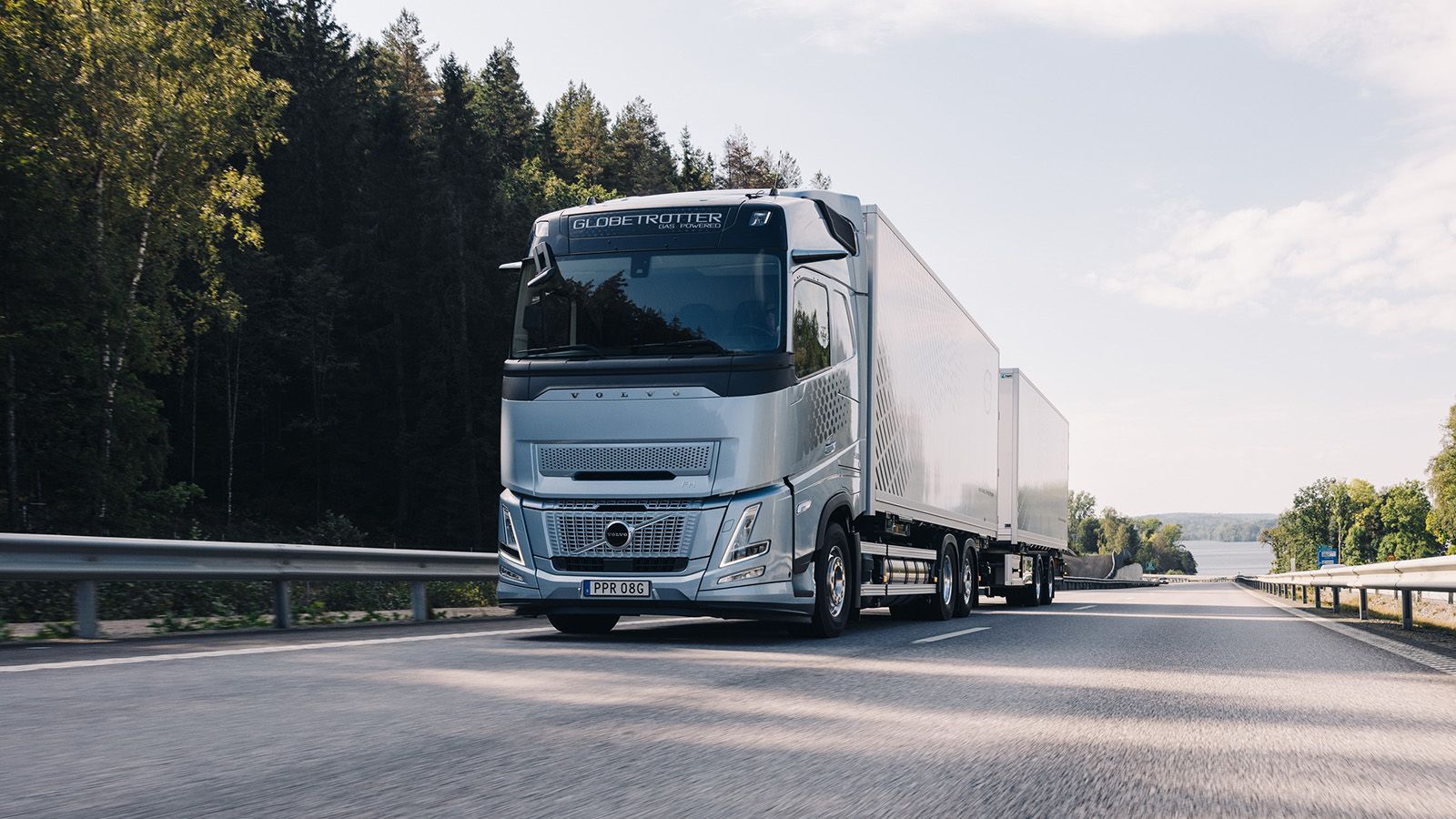 Η Volvo ξεπέρασε τις 10.000 πωλήσεις φορτηγών με φυσικό αέριο!